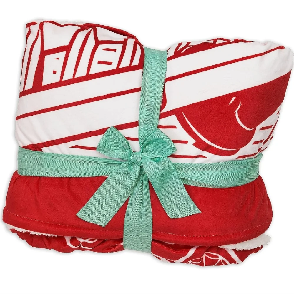 Disney Mickey Mouse and Minnie Holiday Fleece Throw Blanket